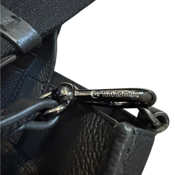 Lululemon Now and Always Tote *15L black pattern - Picture 9 of 11